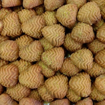 Ισλί Güllüoglu