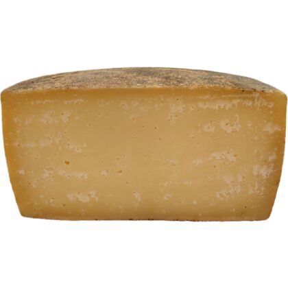 Γραβιέρα Πυθαρίσια Σκύρου